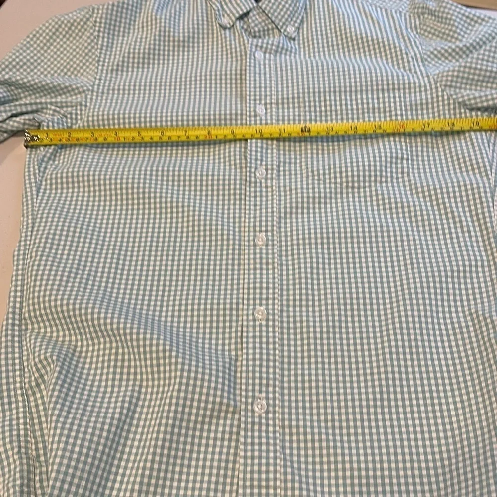 J.Crew men’s plaid collared button down shirt. Size small slim fit. Flex washed.